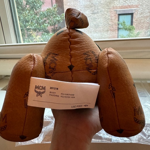 nwot MCM Visetos Bear Doll - in Cognac Visetos Print - Picture 3 of 3